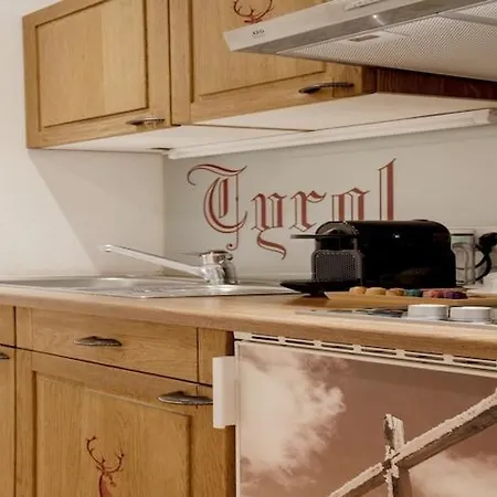 In Seefeld By Gschwandtkopf Slope 아파트 제펠드 인 티롤