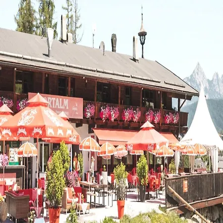 In Seefeld By Gschwandtkopf Slope Apartament Seefeld w Tirolu